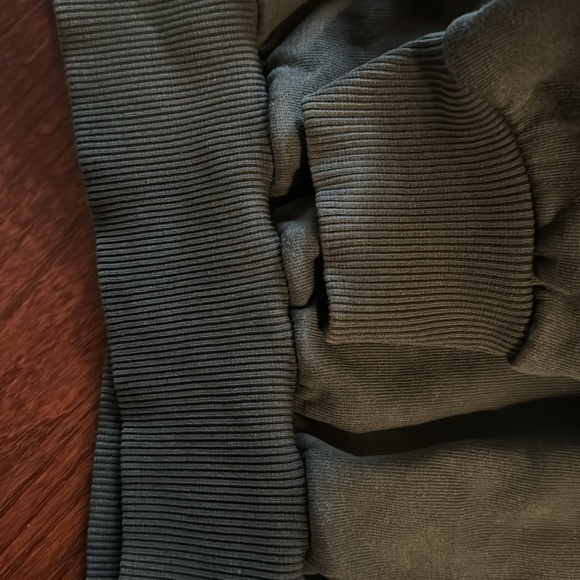 Lounge sweatshirt forest green - Picture 4 of 4